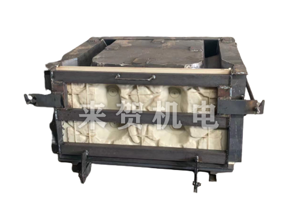 生態(tài)護坡模具